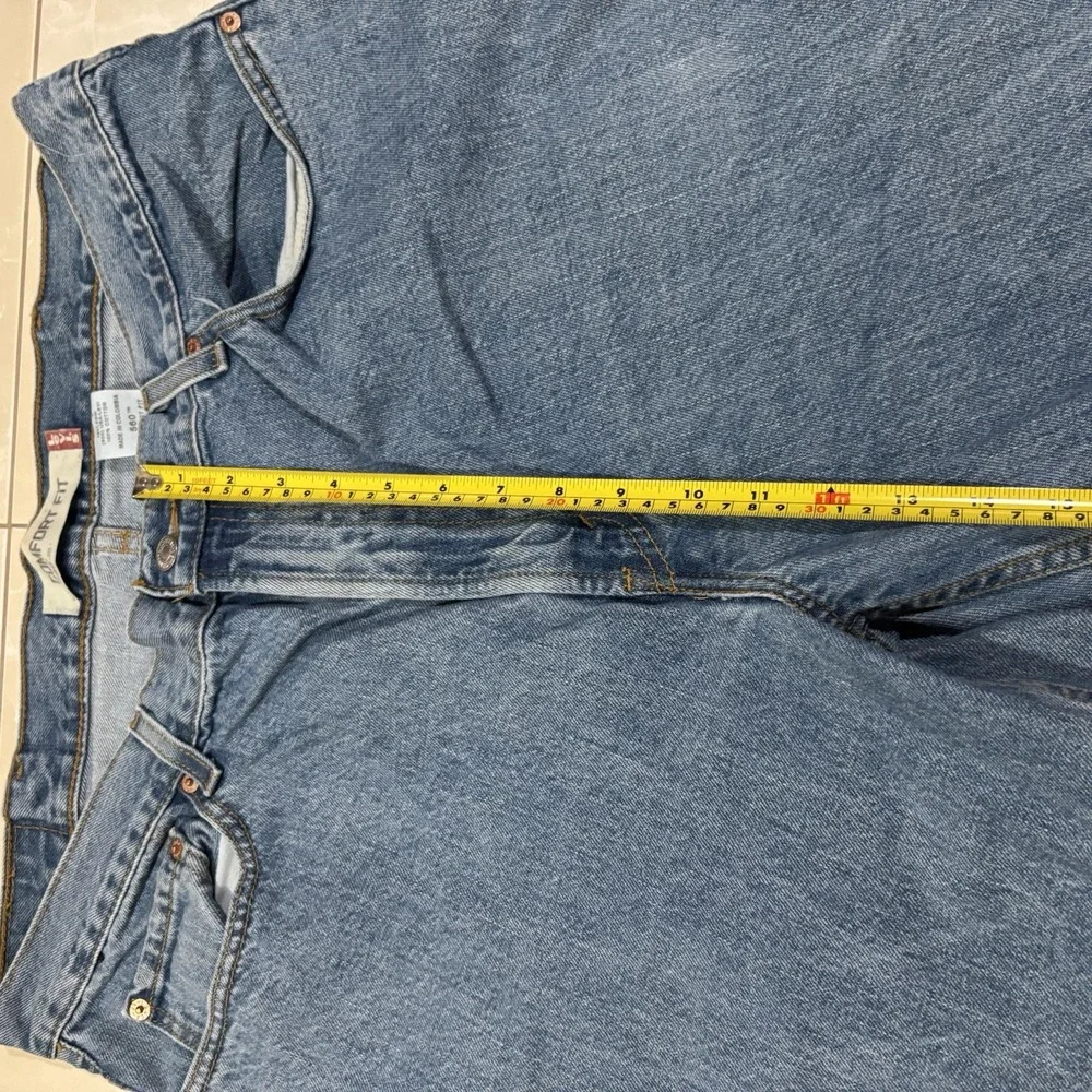 Levis levi 560